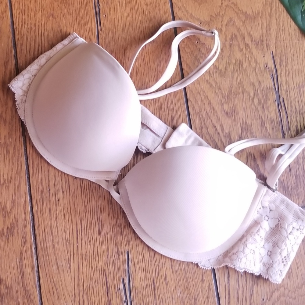 Worn once Nude aire padded pushup bra